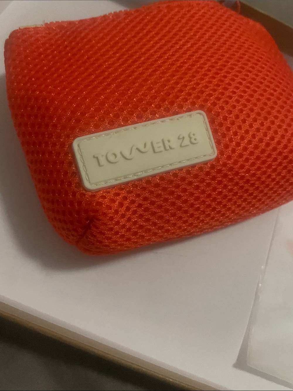 Towel 28 The Mini Pouch skincare set - Picture 8 of 8
